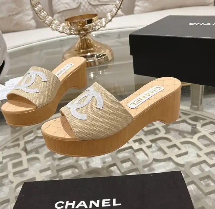 hype Chanel Slippers