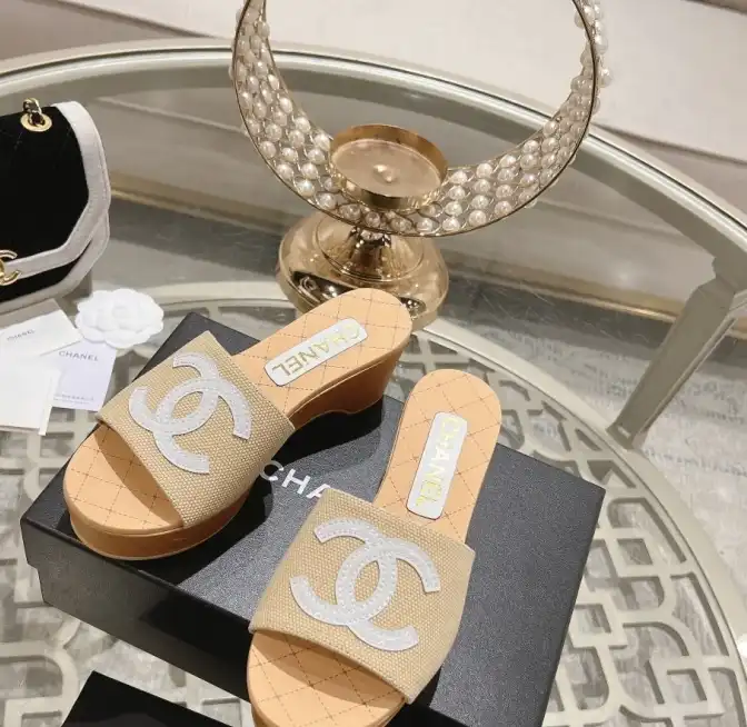 hype Chanel Slippers