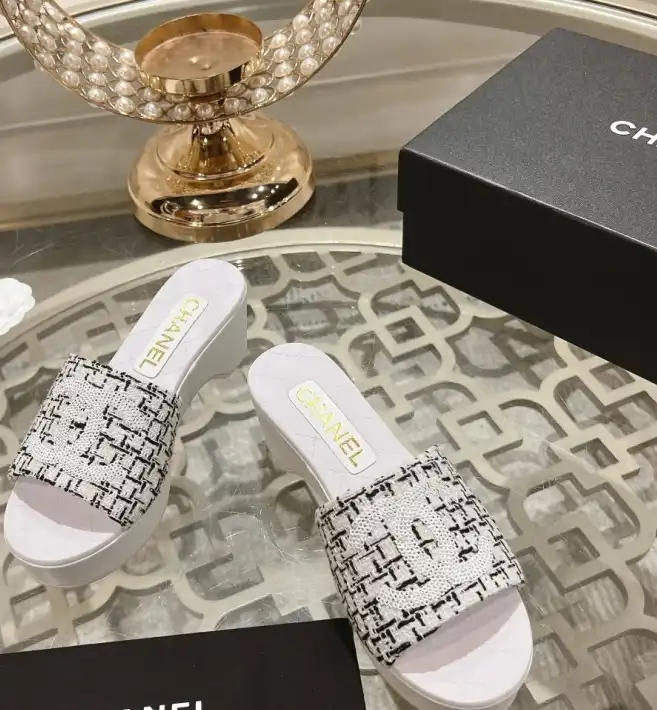 hype Chanel Slippers