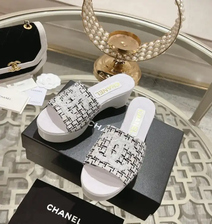 hype Chanel Slippers