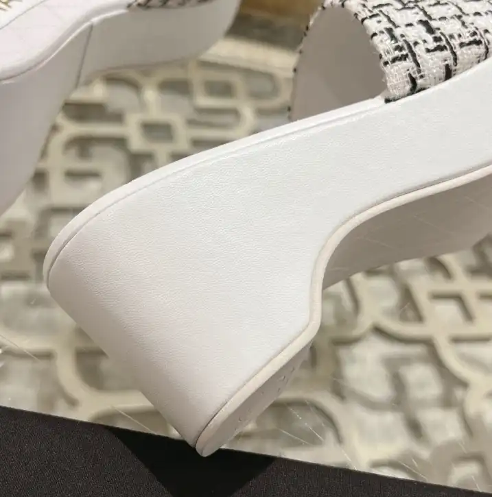 hype Chanel Slippers