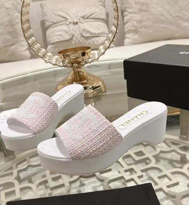 hype Chanel Slippers