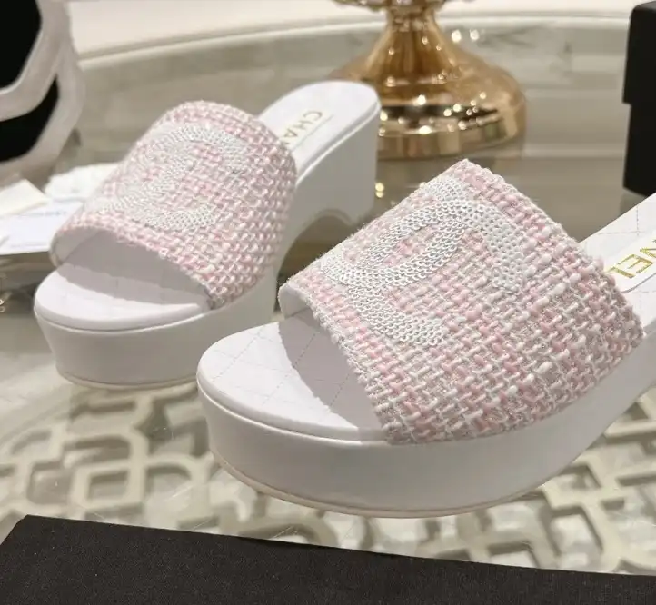 hype Chanel Slippers