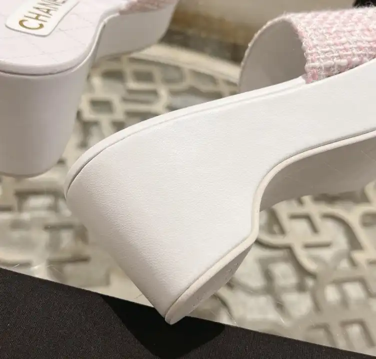 hype Chanel Slippers