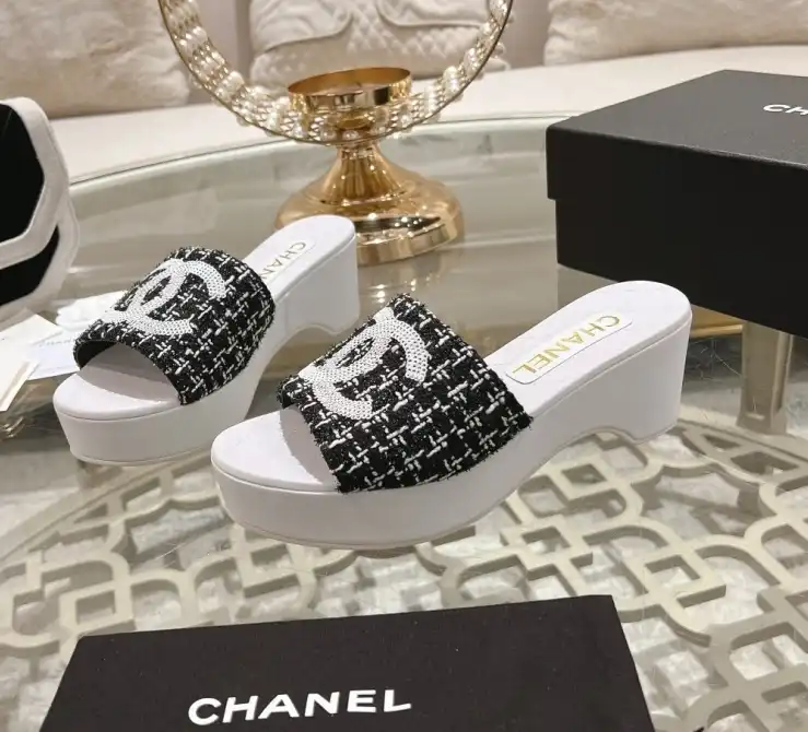 hype Chanel Slippers