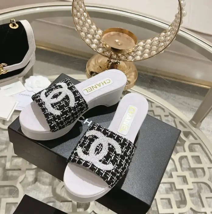 hype Chanel Slippers