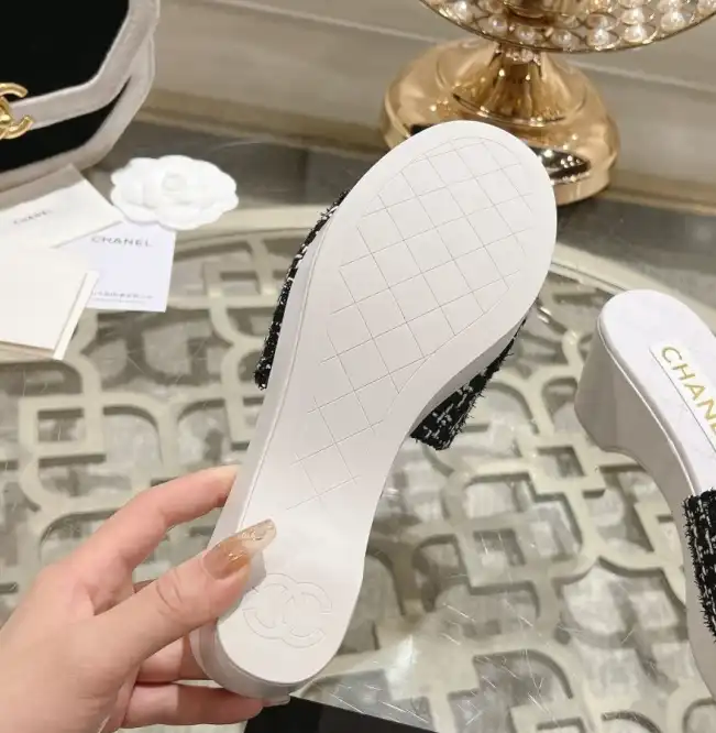 hype Chanel Slippers