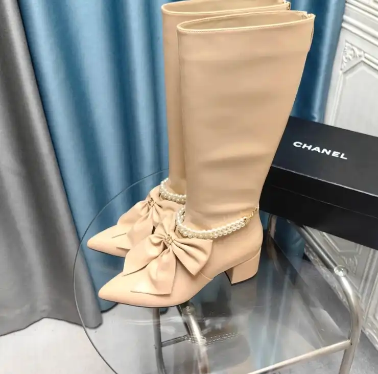 hype Chanel Boots