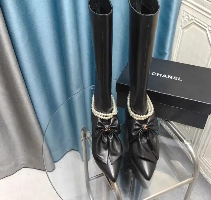 hype Chanel Boots