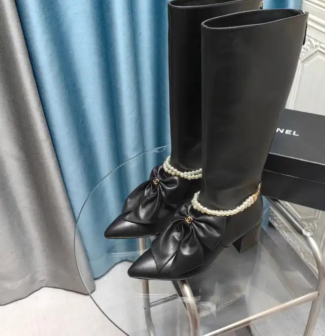 hype Chanel Boots