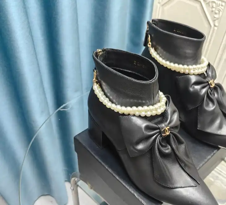 hype Chanel Boots