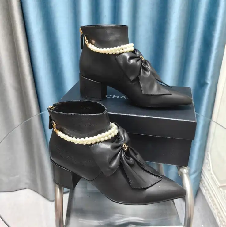 hype Chanel Boots