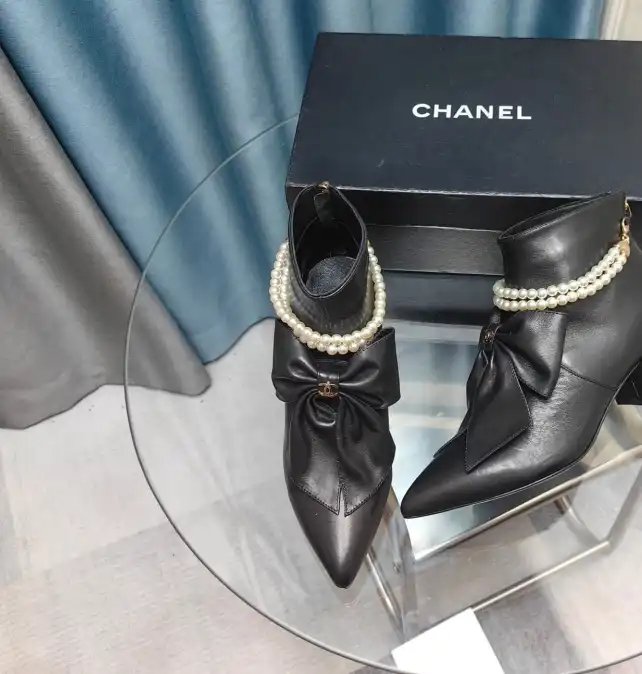 hype Chanel Boots