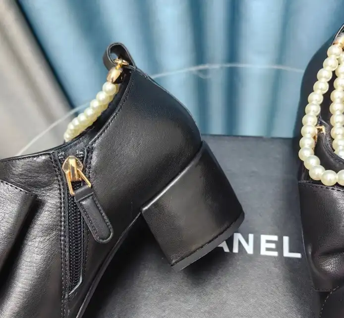 hype Chanel Boots