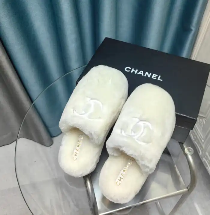 hype Chanel Slippers