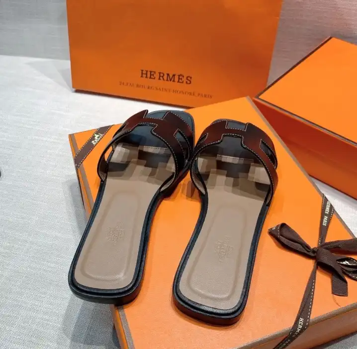 hype Hermes Slippers