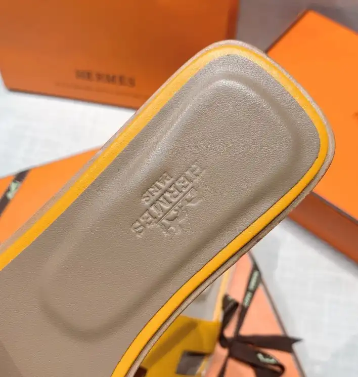 hype Hermes Slippers