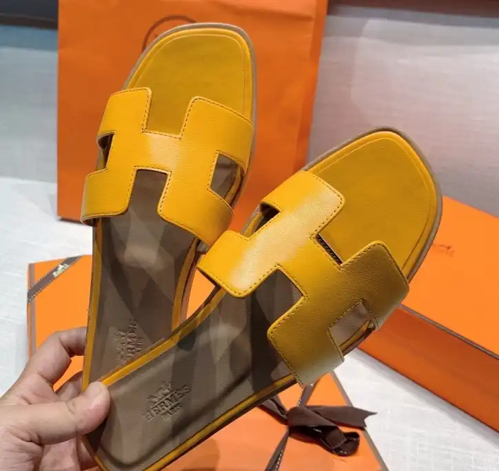 hype Hermes Slippers