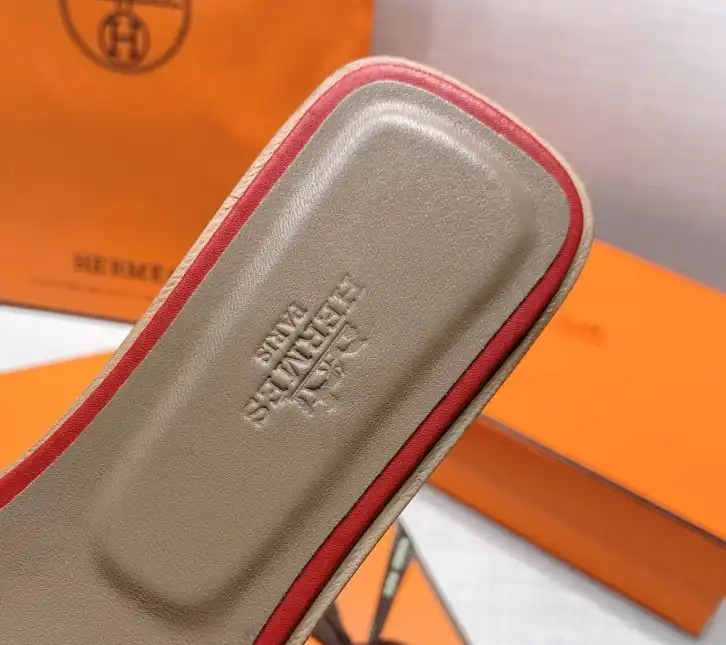 hype Hermes Slippers