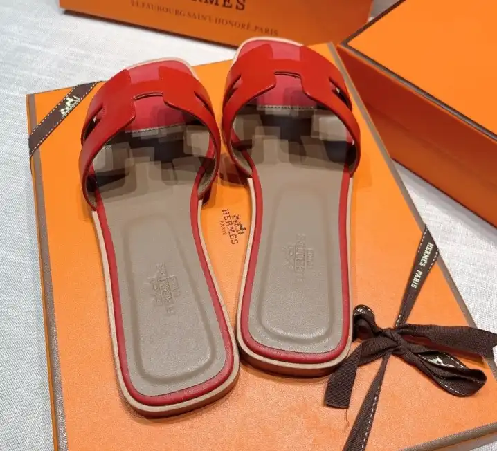 hype Hermes Slippers