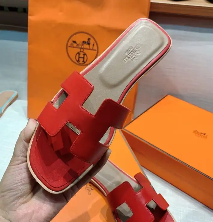 hype Hermes Slippers