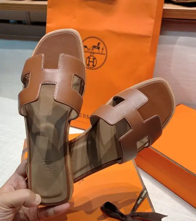 hype Hermes Slippers