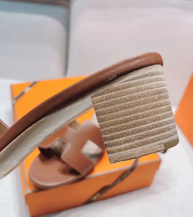 hype Hermes Slippers