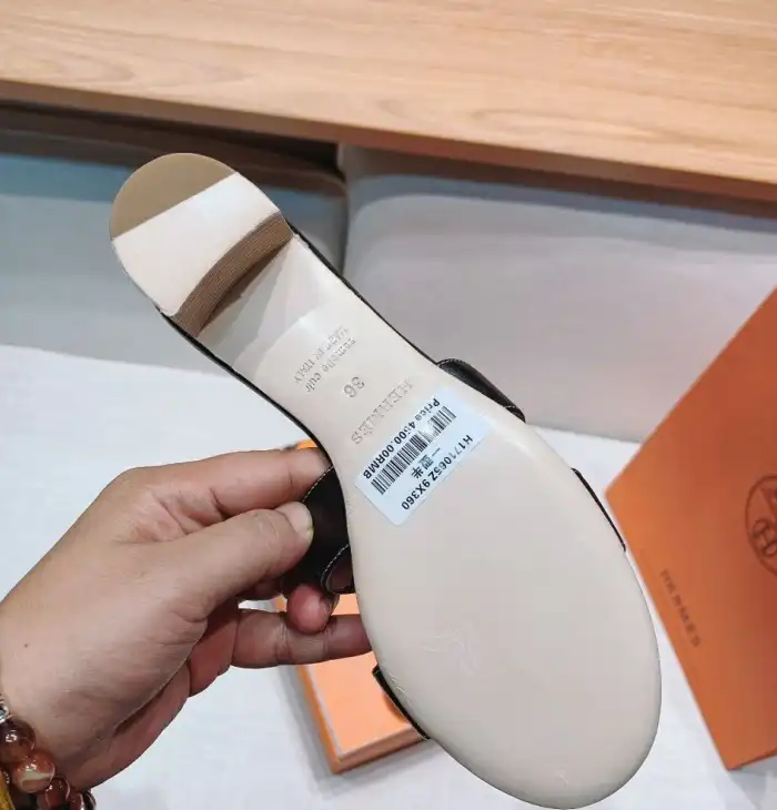 hype Hermes Slippers