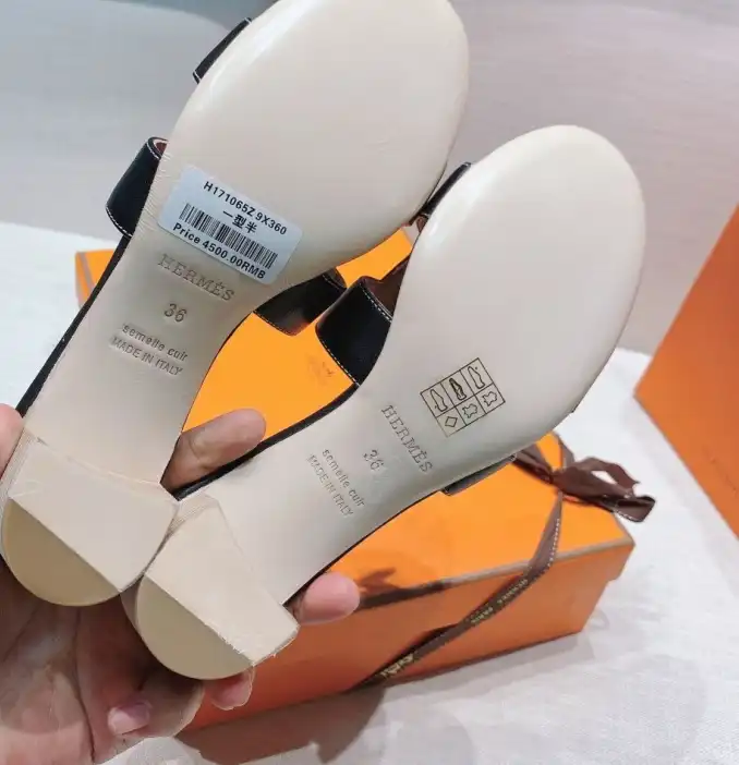 hype Hermes Slippers