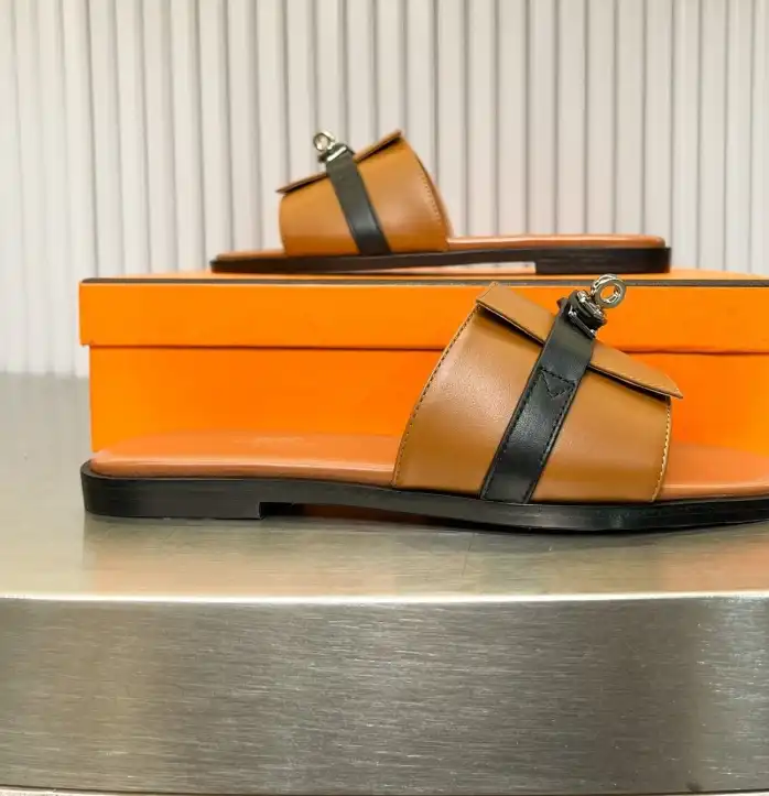 hype Hermes Slippers