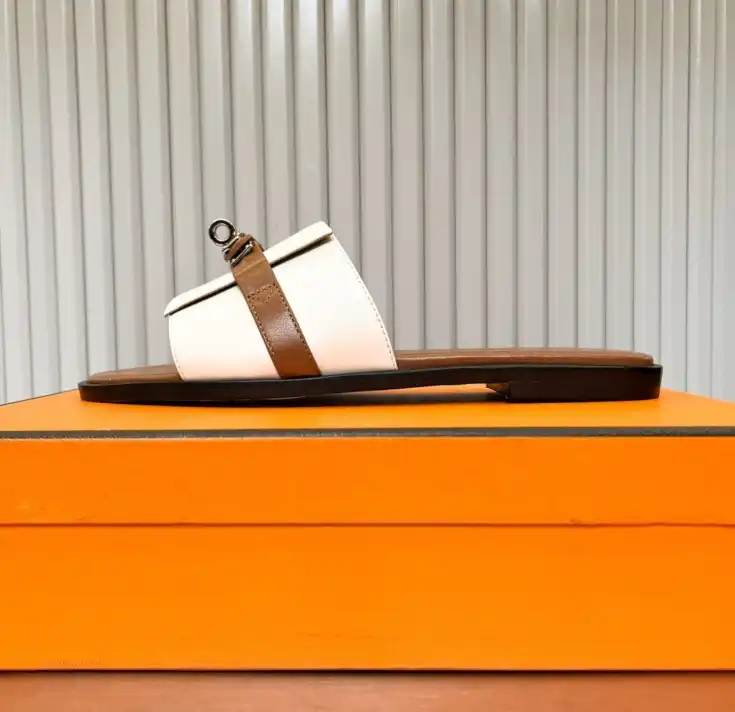 hype Hermes Slippers