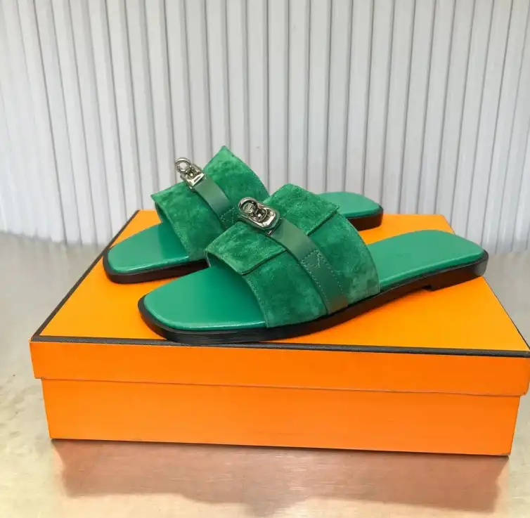 hype Hermes Slippers