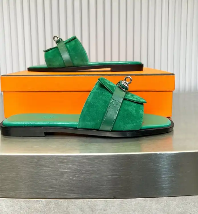 hype Hermes Slippers