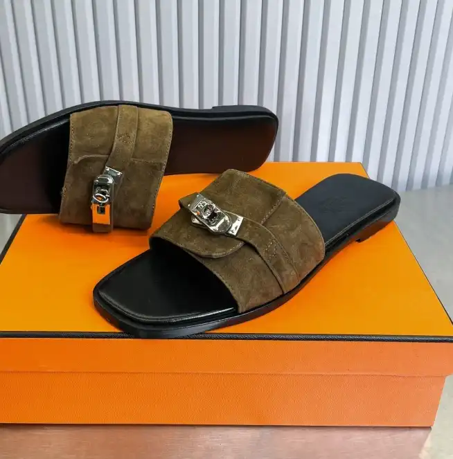 hype Hermes Slippers