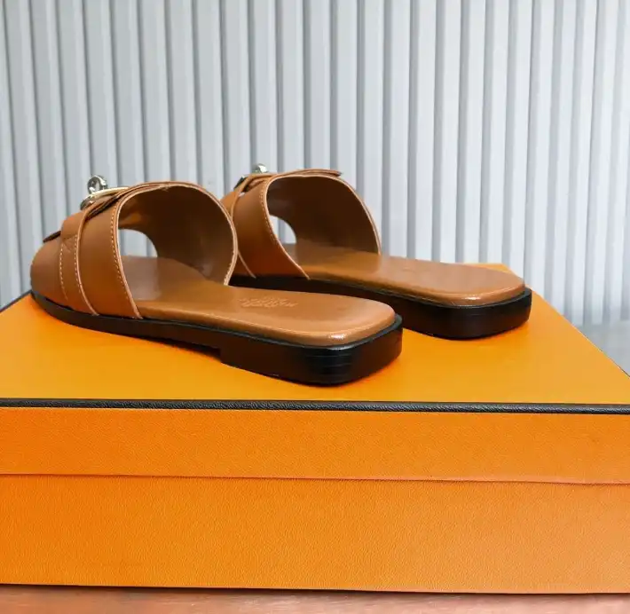 hype Hermes Slippers