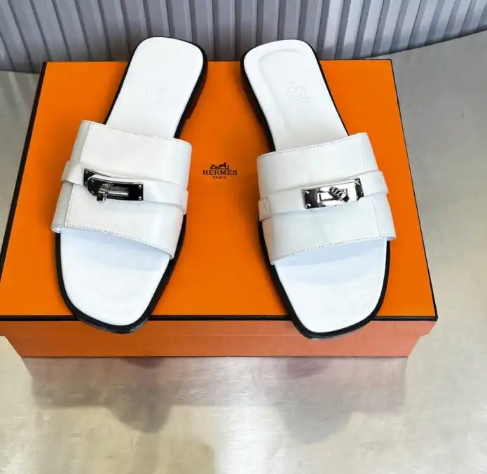 hype Hermes Slippers