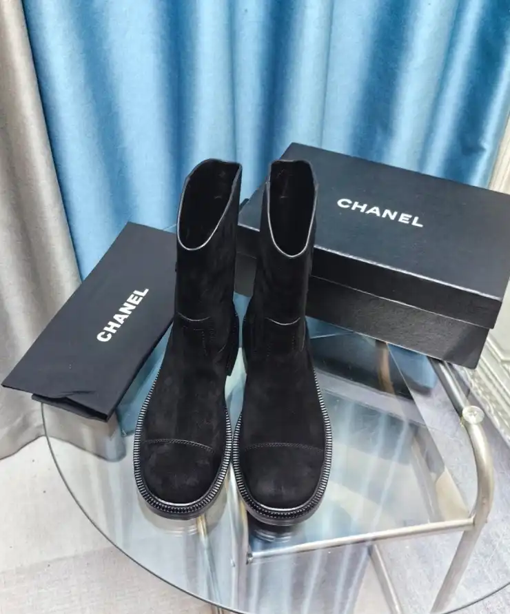 hype Chanel Boots