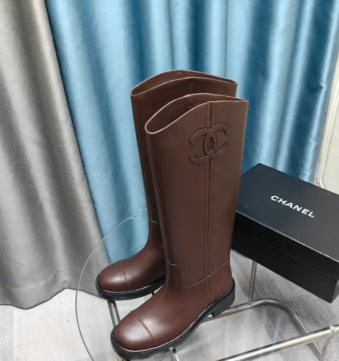 hype Chanel Boots