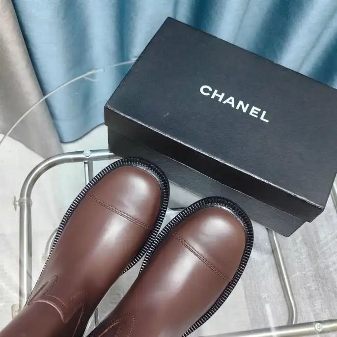 hype Chanel Boots