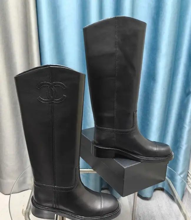 hype Chanel Boots