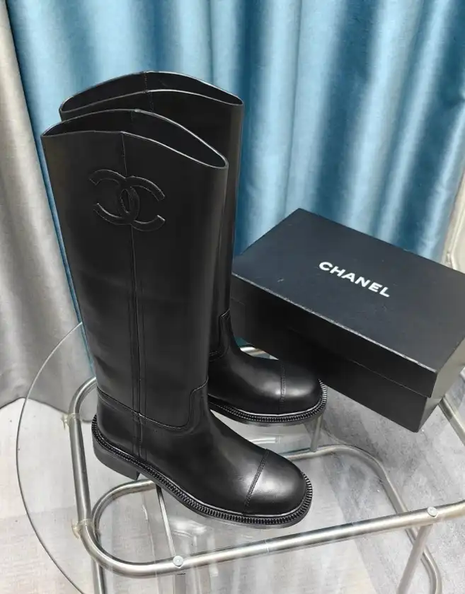 hype Chanel Boots