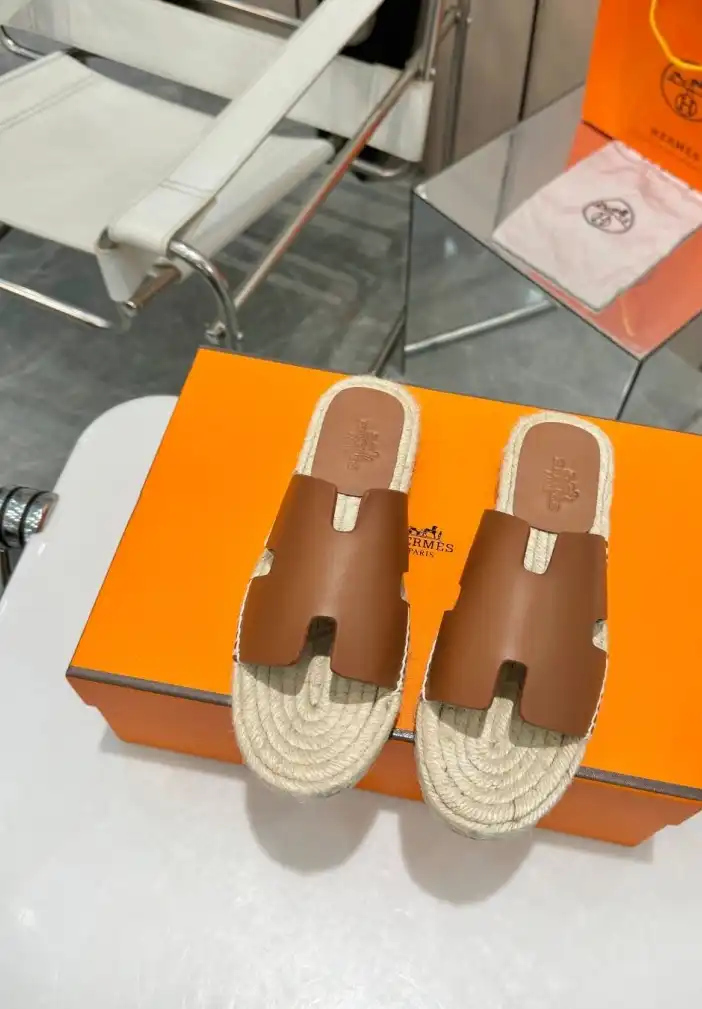 hype Hermes Slippers