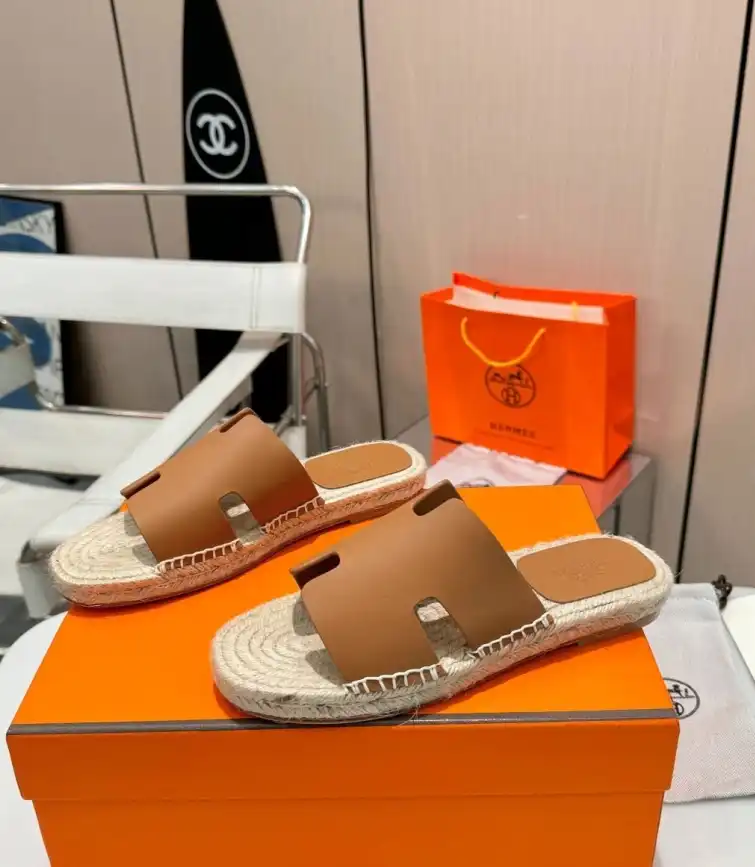 hype Hermes Slippers