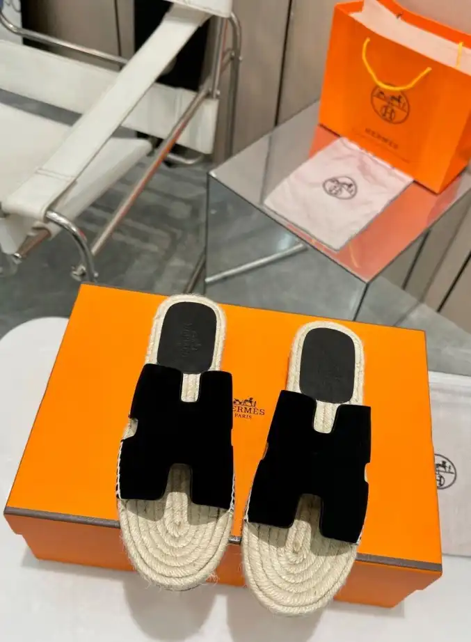 hype Hermes Slippers