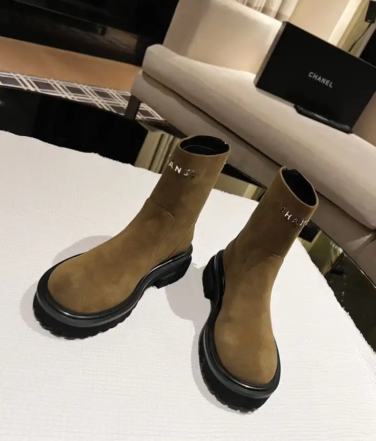 hype Chanel Boots