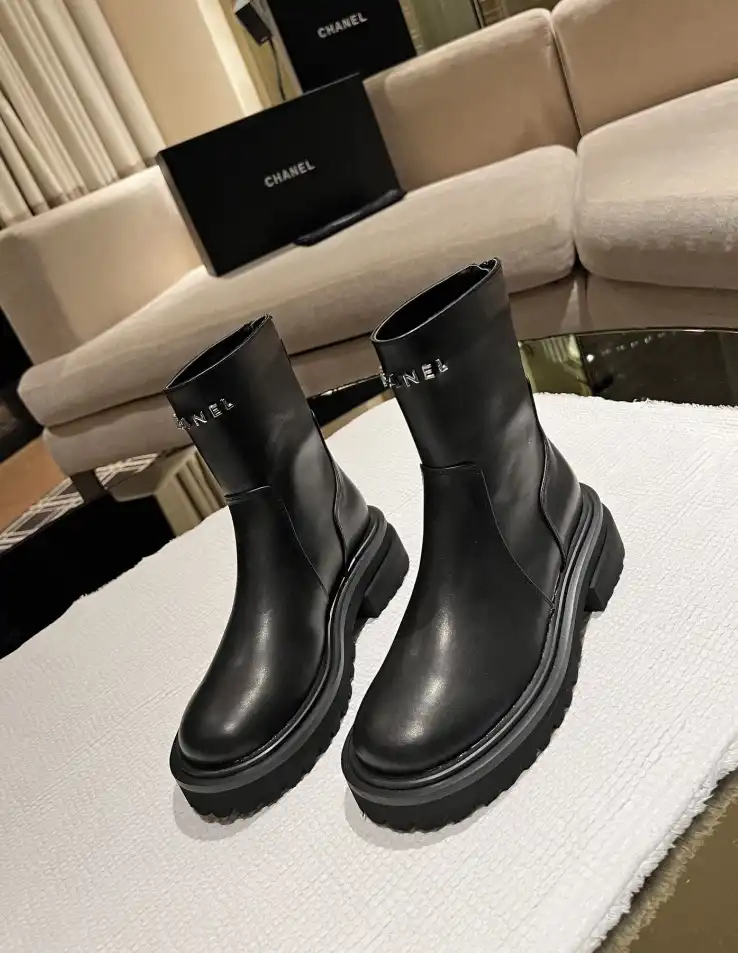 hype Chanel Boots