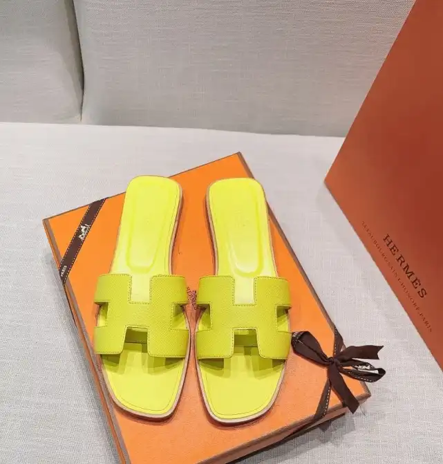 hype Hermes Slippers