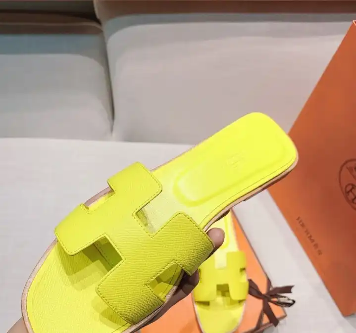 hype Hermes Slippers