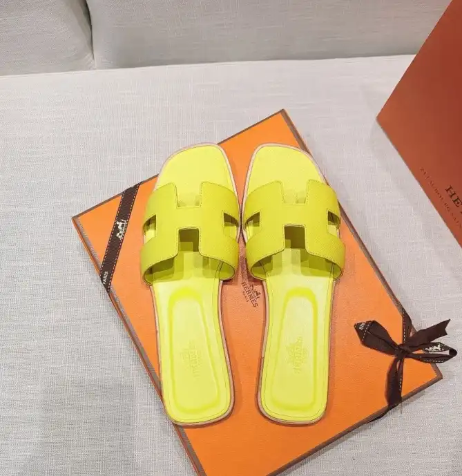 hype Hermes Slippers