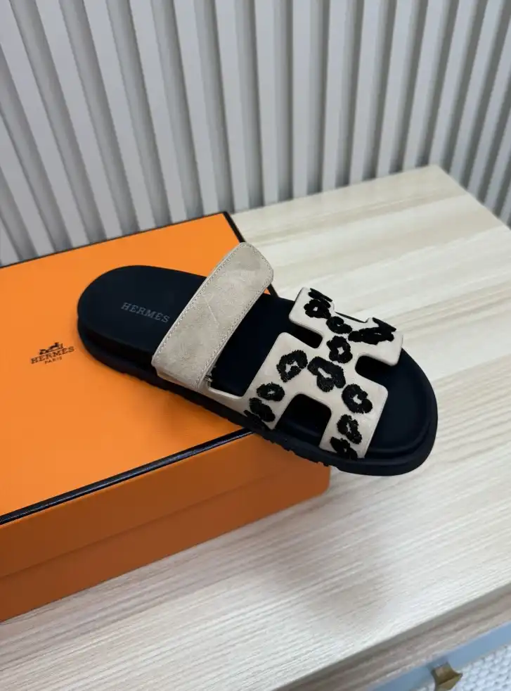 hype Hermes Slippers